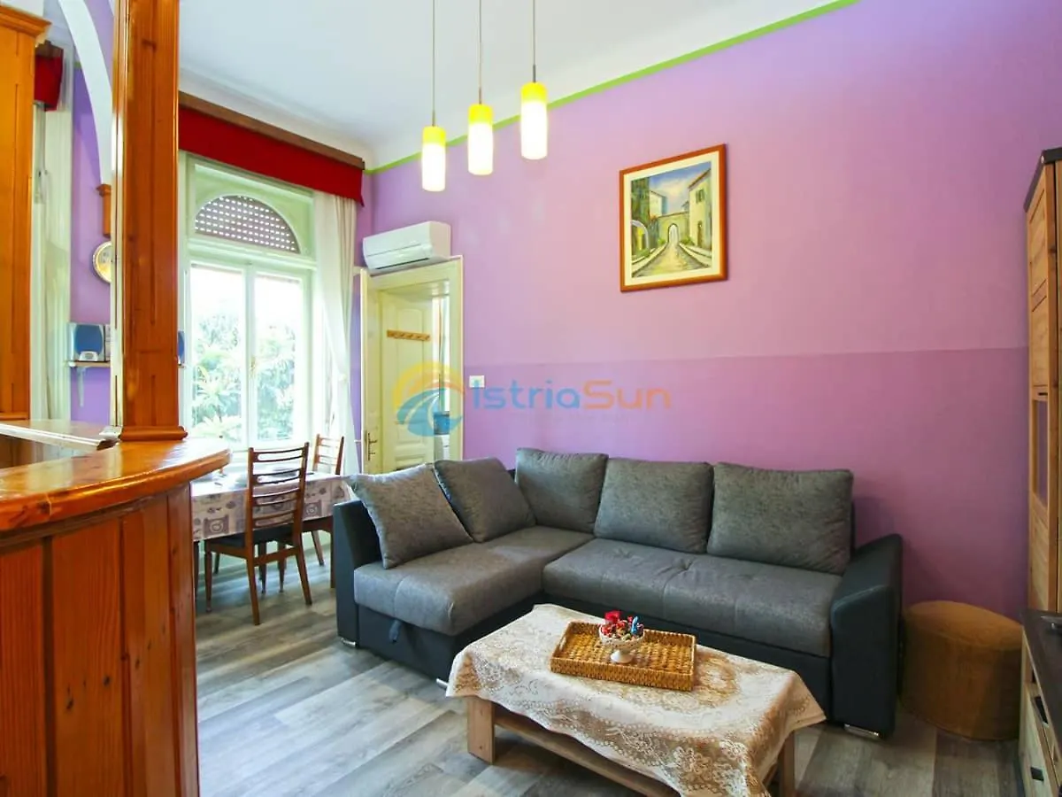 Studio Apartman Lea Pula 0*,