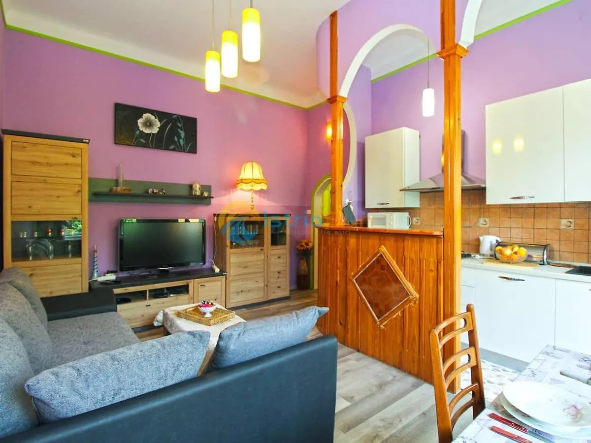 Apartment Studio Apartman Lea Pula